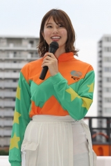 190612 稲村亜美さんスペシャルトークショー-02